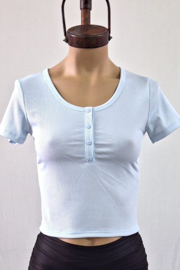 Remera cuello redondo U 4 botones morley soft