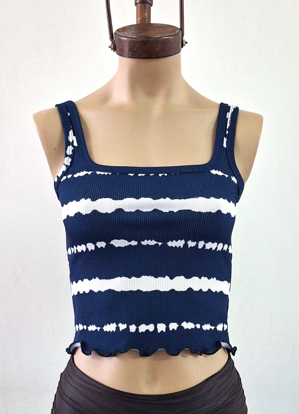 Musculosa cuello cuadrado rulette raya irregular morley 2026